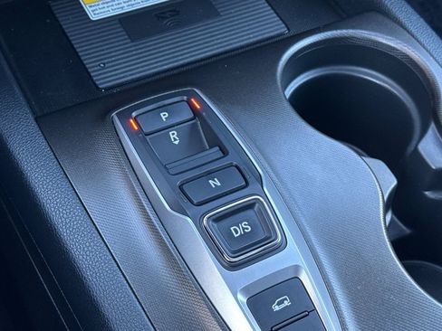 Used 2022 Honda Pilot TrailSport image 16