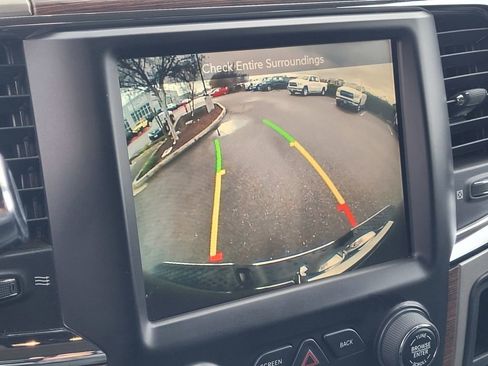 Used 2015 RAM 2500 Laramie w/ Cold Weather Group image 21