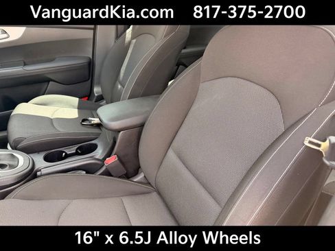 Certified 2024 Kia Forte LXS w/ LXS Technology Package FWD image 13