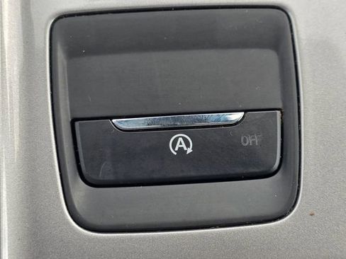 Used 2024 Ford Edge SEL w/ Convenience Package image 22