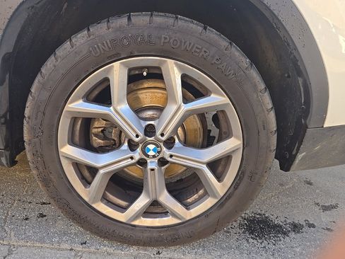 Used 2024 BMW X3 sDrive30i image 6