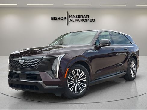 Used 2026 Cadillac Escalade IQ Sport 1 AWD/4WD image 3