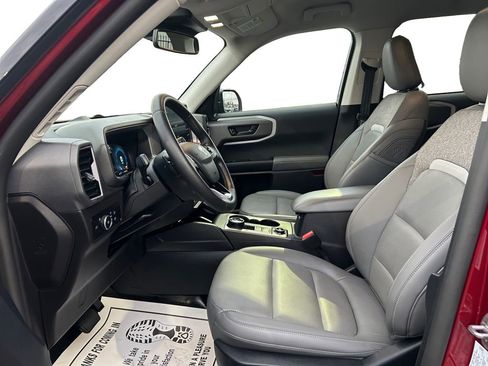 Used 2025 Ford Bronco Sport Badlands image 10