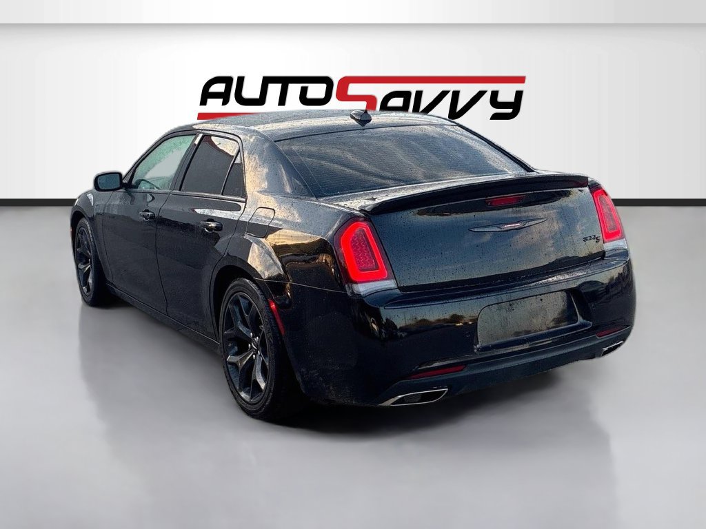 Used 2022 Chrysler 300 S RWD image 5
