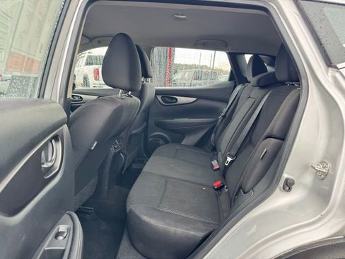 Used 2021 Nissan Rogue Sport S FWD image 10