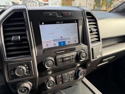 Used 2019 Ford F150 XLT w/ Equipment Group 302A Luxury image 10