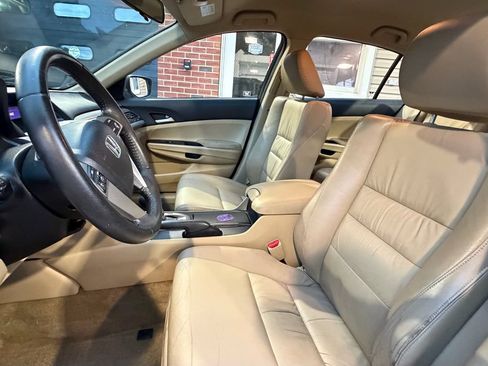 Used 2012 Honda Accord SE image 9
