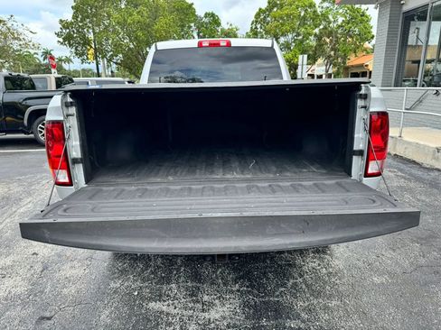 Used 2018 RAM 1500 Express w/ Express Value Package AWD/4WD image 7