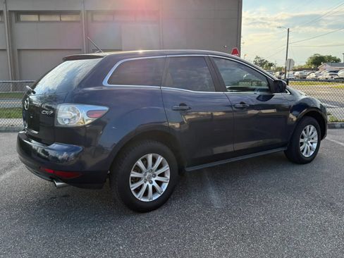 Used 2011 MAZDA CX-7 i SV FWD image 6