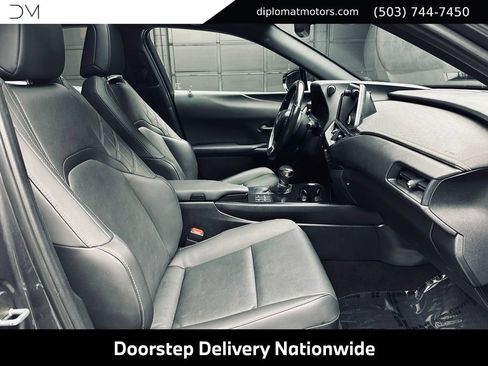 Used 2024 Lexus UX 250h F Sport AWD/4WD image 20