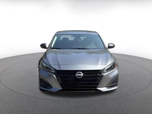 Used 2026 Nissan Altima 2.5 SV FWD image 5
