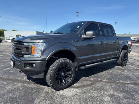 Used 2020 Ford F150 XLT w/ Equipment Group 302A Luxury AWD/4WD image 4