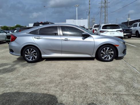 Used 2017 Honda Civic EX image 26