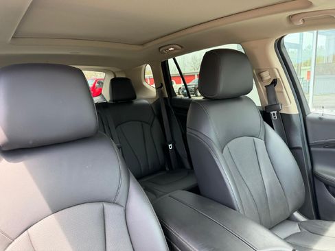 Used 2017 Buick Envision Premium AWD/4WD image 32