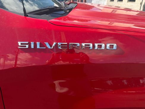Used 2023 Chevrolet Silverado 1500 LT AWD/4WD image 36