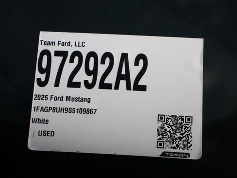 Certified 2025 Ford Mustang Convertible RWD image 28