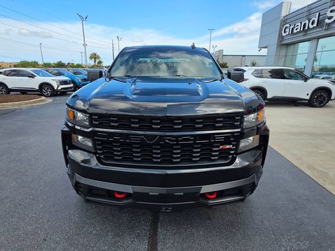 Used 2021 Chevrolet Silverado 1500 Custom Trail Boss AWD/4WD image 4