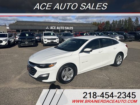Used 2022 Chevrolet Malibu LS w/ Driver Confidence Package II image 1