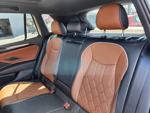 New 2026 Volkswagen Tiguan SEL R-Line AWD/4WD image 10