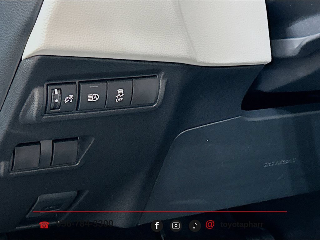 New 2026 Toyota Corolla Cross LE FWD image 11
