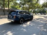 Used 2023 Kia Telluride EX w/ EX Captain's Chair Package image 5