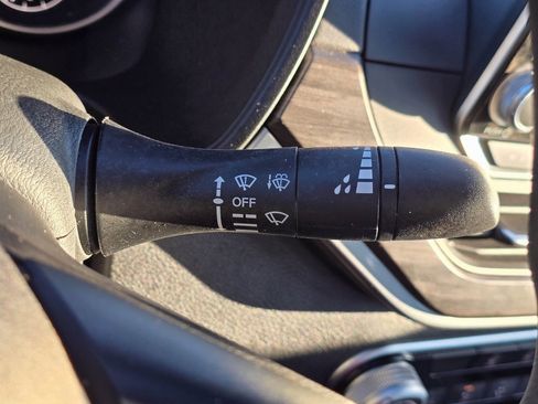 Used 2025 Nissan Altima 2.5 SV image 22