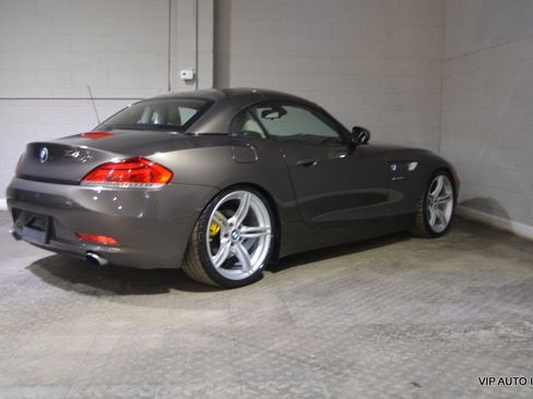 Used 2010 BMW Z4 sDrive35i image 30