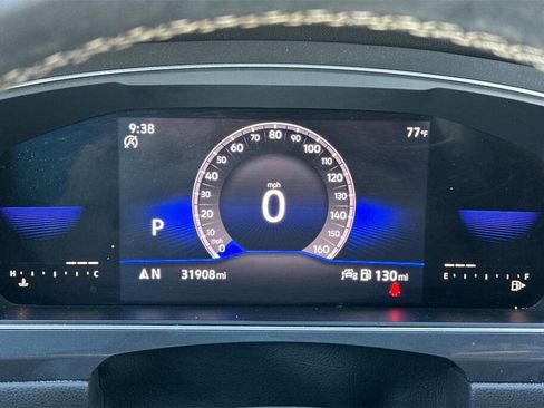 Used 2022 Volkswagen Tiguan SE image 25