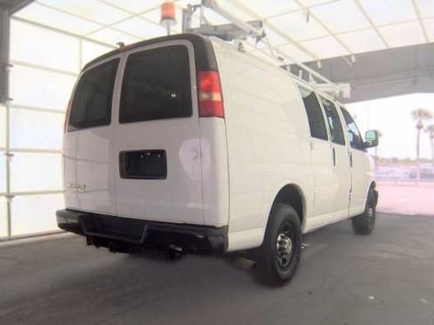 Used 2012 Chevrolet Express 2500 RWD image 5