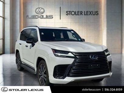 Used 2024 Lexus LX 600 4WD w/ Appearance Package