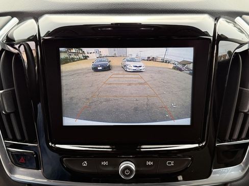 Used 2019 Chevrolet Traverse LT image 29