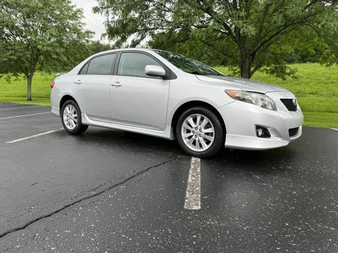 Used 2010 Toyota Corolla S FWD image 1