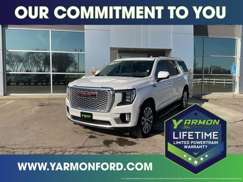 Used 2023 GMC Yukon XL Denali AWD/4WD image 1