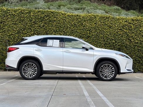 Certified 2022 Lexus RX 450h AWD w/ Luxury Package image 11