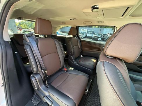 Used 2026 Honda Odyssey Elite image 6