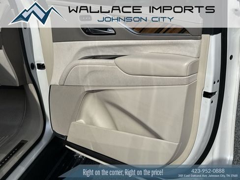 Used 2021 Cadillac Escalade Sport Platinum w/ Heavy-Duty Trailer Package AWD/4WD image 37