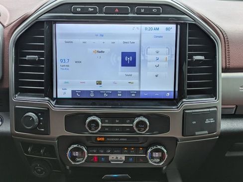 Used 2022 Ford F250 Platinum AWD/4WD image 12