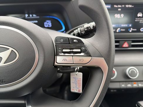 New 2026 Hyundai Elantra SE image 30