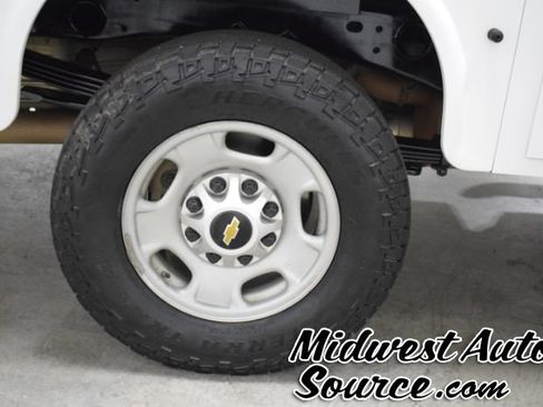 Used 2021 Chevrolet Silverado 2500 W/T w/ WT Fleet Convenience Package AWD/4WD image 9