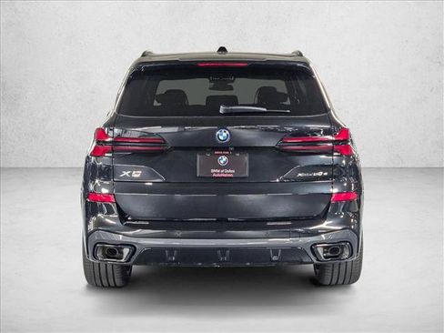 Used 2026 BMW X5 xDrive50e w/ M Sport Package AWD/4WD image 6