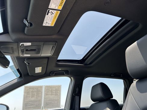 Certified 2023 Honda CR-V Sport Touring image 16