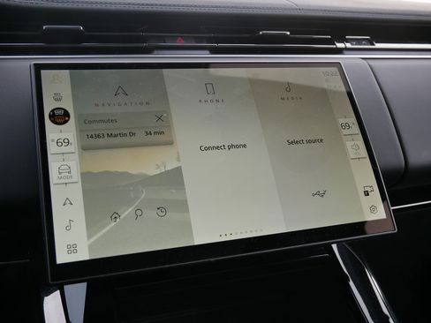 Used 2025 Land Rover Range Rover Sport Dynamic SE image 27