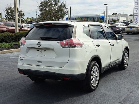 Used 2015 Nissan Rogue S image 3