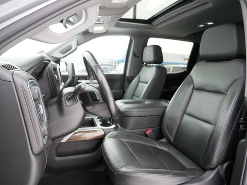 Used 2020 Chevrolet Silverado 1500 LT Trail Boss image 34