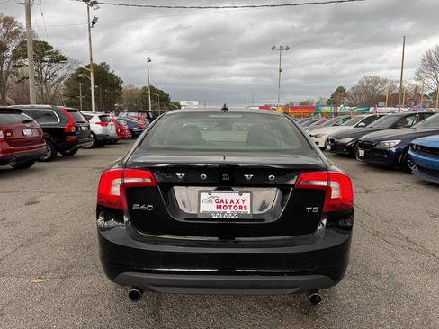Used 2013 Volvo S60 T5 FWD image 5