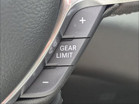 Used 2025 RAM 1500 Laramie w/ Advanced Safety Group II AWD/4WD image 30