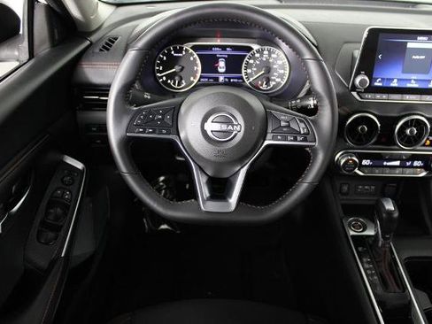 Certified 2024 Nissan Sentra SR FWD image 20