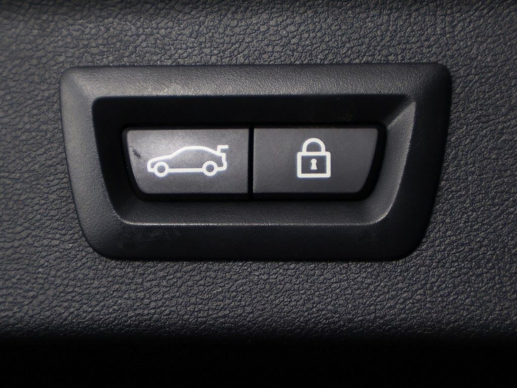 Used 2022 BMW X3 xDrive30i AWD/4WD image 18