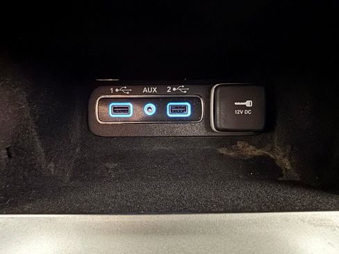 Used 2018 Jeep Grand Cherokee Altitude image 38