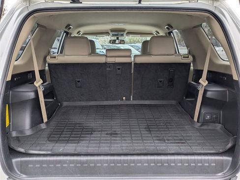 Used 2017 Toyota 4Runner SR5 Premium image 14